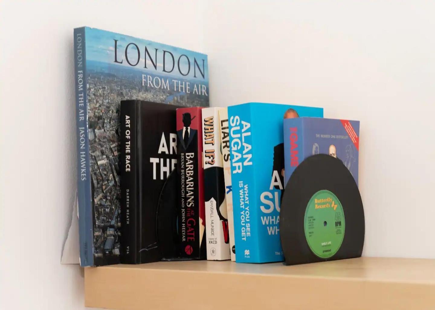 Sunny Maisonette With Views Over Canary Wharf, * Лондон